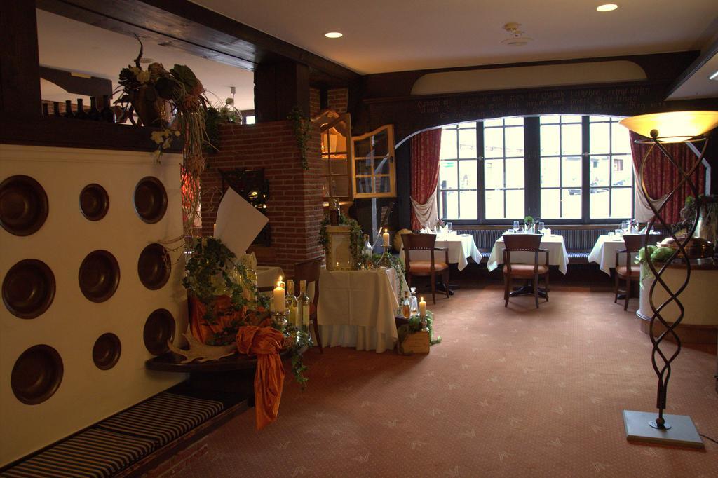 Romantisches Hotel Menzhausen ウスラー エクステリア 写真