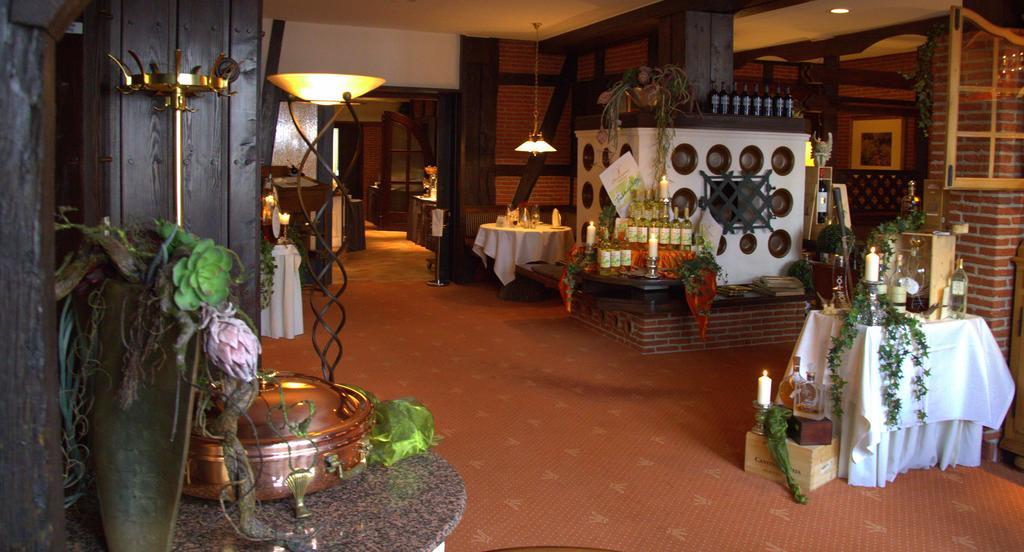 Romantisches Hotel Menzhausen ウスラー エクステリア 写真