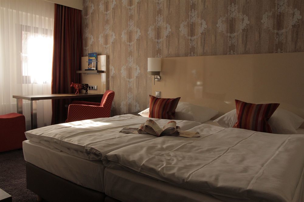 Romantisches Hotel Menzhausen ウスラー エクステリア 写真