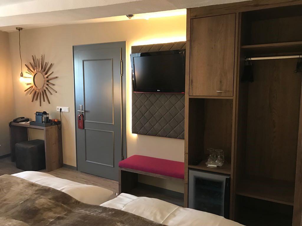 Romantisches Hotel Menzhausen ウスラー エクステリア 写真