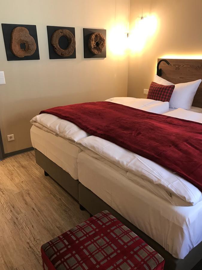 Romantisches Hotel Menzhausen ウスラー エクステリア 写真