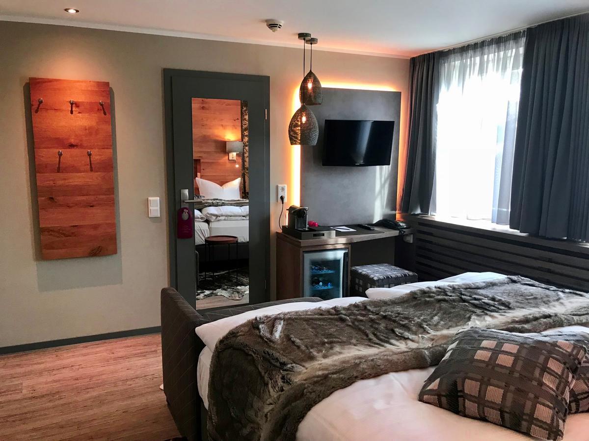Romantisches Hotel Menzhausen ウスラー エクステリア 写真