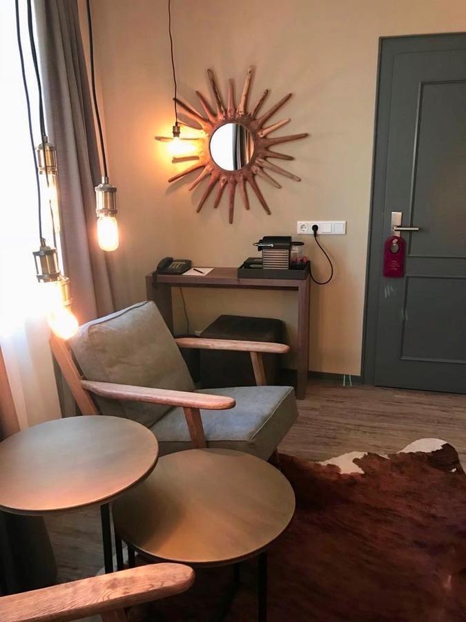 Romantisches Hotel Menzhausen ウスラー エクステリア 写真