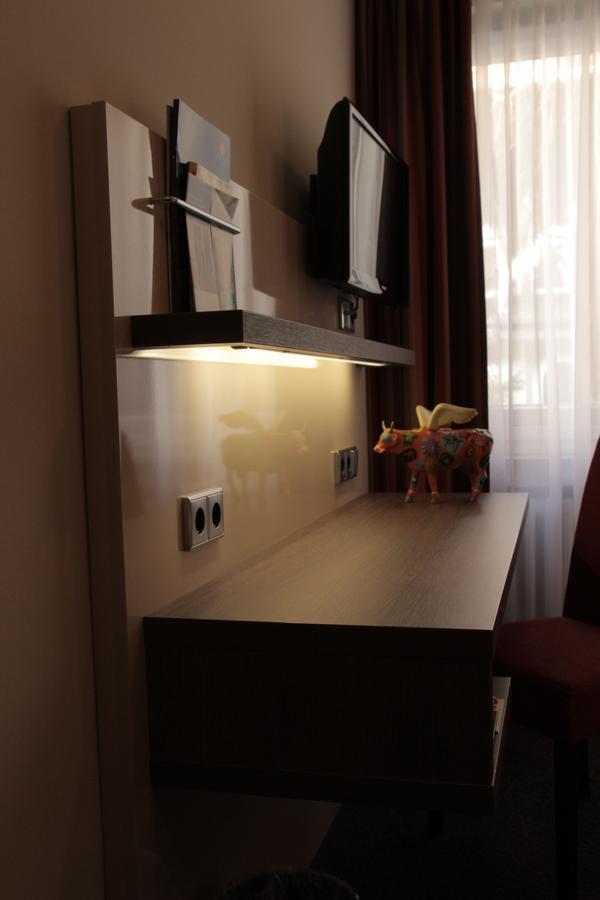 Romantisches Hotel Menzhausen ウスラー エクステリア 写真